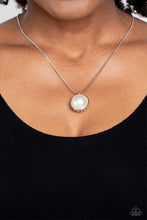Load image into Gallery viewer, Haute Hybrid White Necklace