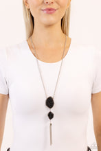Load image into Gallery viewer, Desert Darling Black Necklace