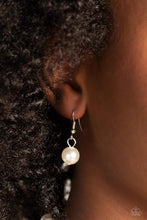 Load image into Gallery viewer, Countess Chic White Necklace