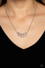 Load image into Gallery viewer, Lustrous Laurels Brown Necklace