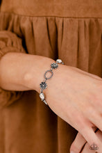 Load image into Gallery viewer, Casablanca Craze White Bracelet