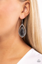 Load image into Gallery viewer, Twisted Trailblazer Black Earrings
