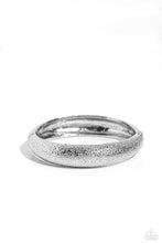 Load image into Gallery viewer, Rippling Reunion Silver Hinged Bracelet