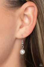 Load image into Gallery viewer, Upper Class White Necklace