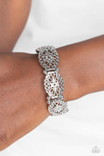 Load image into Gallery viewer, Curly Chic Silver Bracelet