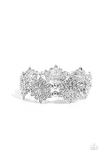 Load image into Gallery viewer, Scintillating Snowflakes White Bracelet
