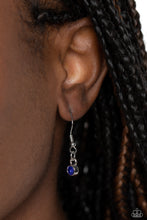 Load image into Gallery viewer, Tassel Tabloid Blue Necklace