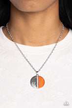 Load image into Gallery viewer, Captivating Contrast Orange Necklace