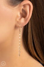 Load image into Gallery viewer, Minimalist Maiden Gold Choker