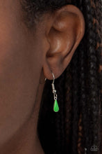Load image into Gallery viewer, Drop-Dead Dance Green Necklace