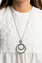 Load image into Gallery viewer, Spanish Sizzle Black Necklace