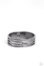 Load image into Gallery viewer, Labyrinth Lure Black Hinged Bracelet