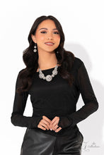 Load image into Gallery viewer, Undaunted White Zi Necklace