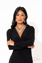 Load image into Gallery viewer, Everlasting White Zi Necklace 2023