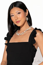 Load image into Gallery viewer, Enchanting Gold Zi Necklace 2023