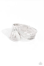 Load image into Gallery viewer, Palatial Palms Silver Hinged Bracelet