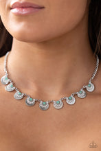 Load image into Gallery viewer, Grandiose Grace Green Necklace