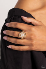 Load image into Gallery viewer, Chic Center Gold Skinny Band Ring