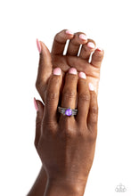 Load image into Gallery viewer, Sinuous Spotlight Purple Skinny Band Ring