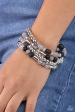 Load image into Gallery viewer, Glassy Gait Black Bracelet