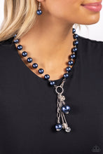 Load image into Gallery viewer, White Collar Welcome Blue Necklace