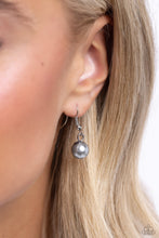 Load image into Gallery viewer, Admirable Array Silver Necklace