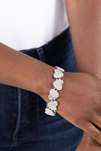 Load image into Gallery viewer, Headliner Heart White Bracelet