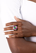 Load image into Gallery viewer, Fond Regard Pink Ring