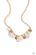 Load image into Gallery viewer, Sophisticated Squared Gold Necklace