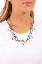 Load image into Gallery viewer, Petal Pageantry Copper Necklace