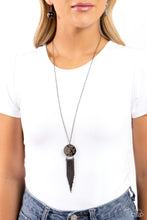 Load image into Gallery viewer, Tassel Tenure Black Necklace