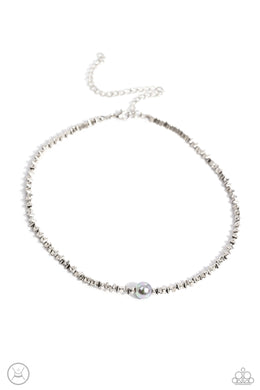 Tasteful Triangles Silver Choker