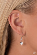 Load image into Gallery viewer, Beyond Blooming Red Necklace