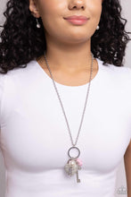 Load image into Gallery viewer, Girly Gathering Pink Necklace