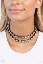 Load image into Gallery viewer, Glistening Gallery Black Choker