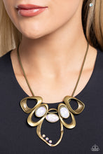 Load image into Gallery viewer, Gleaming Gala Brass Necklace