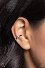 Load image into Gallery viewer, Enigmatic Echo Black Cuff Earrings