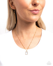 Load image into Gallery viewer, Suave Simplicity Blue Necklace