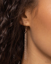 Load image into Gallery viewer, Seashell Sonata Rose Gold Necklace