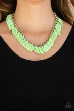 Load image into Gallery viewer, Super Bloom Green Necklace