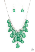 Load image into Gallery viewer, Front Row Flamboyance Green Necklace