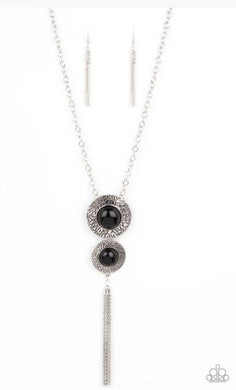 Abstract Artistry Black Necklace