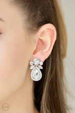 Load image into Gallery viewer, Celebrity Crowd White Clip On Earrings