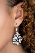 Load image into Gallery viewer, Court Chic Black Earrings