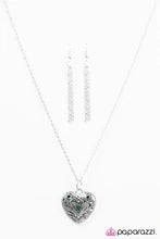 Load image into Gallery viewer, Wandering Heart Green Necklace