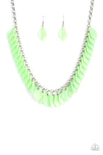 Load image into Gallery viewer, Super Bloom Green Necklace