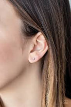 Load image into Gallery viewer, Dainty Decor White Post Earrings