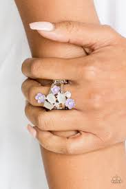 Daisy Delight Purple Ring - Angie's $5.00 Bling