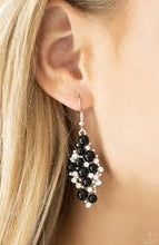 Load image into Gallery viewer, Famous Fashion Black Earrings