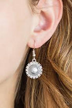 Load image into Gallery viewer, Fashion Show Celebrity Silver Earrings